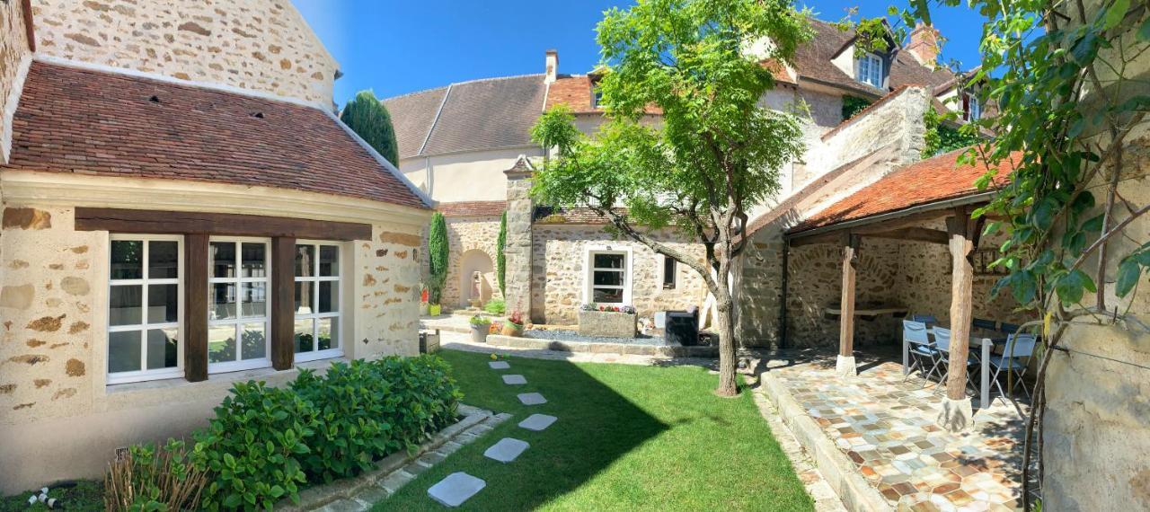 La Maison D'Emilie - Chambres D'Hotes Chaumes-en-Brie Exteriér fotografie