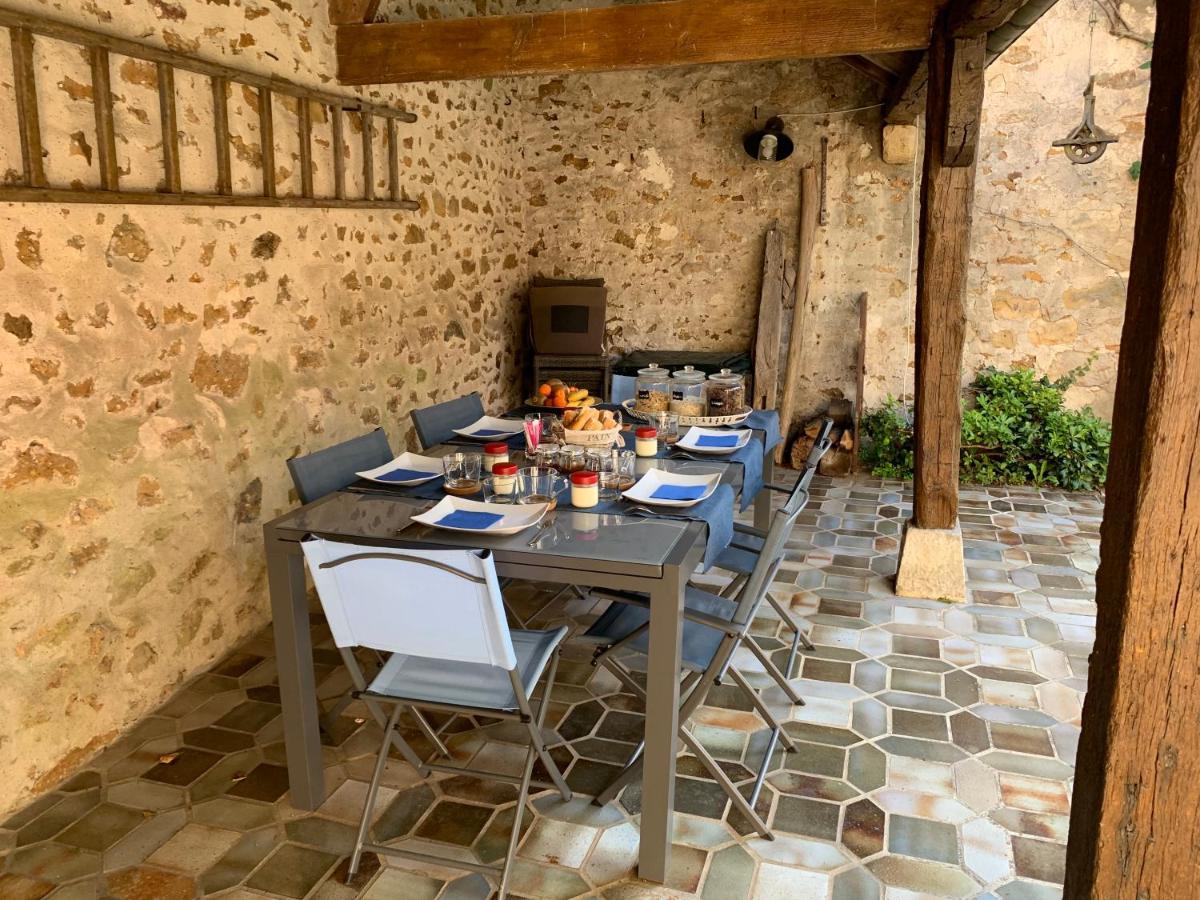 La Maison D'Emilie - Chambres D'Hotes Chaumes-en-Brie Exteriér fotografie