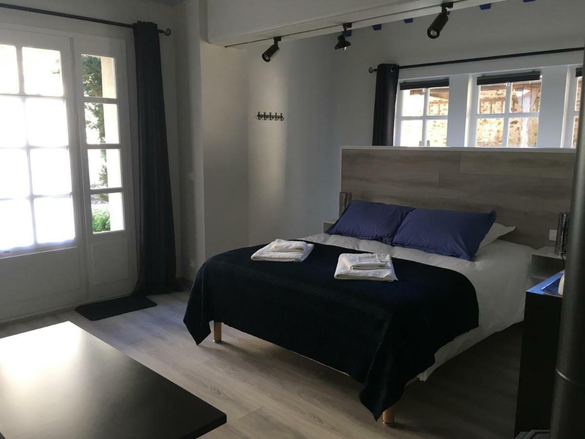 La Maison D'Emilie - Chambres D'Hotes Chaumes-en-Brie Exteriér fotografie