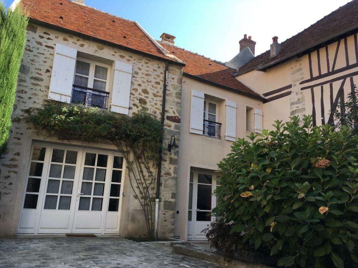 La Maison D'Emilie - Chambres D'Hotes Chaumes-en-Brie Exteriér fotografie