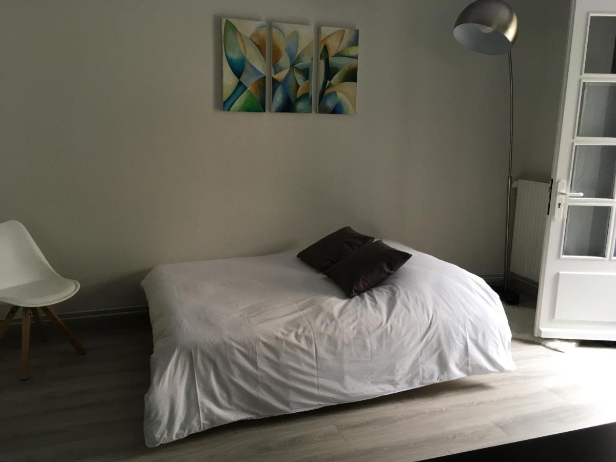 La Maison D'Emilie - Chambres D'Hotes Chaumes-en-Brie Exteriér fotografie